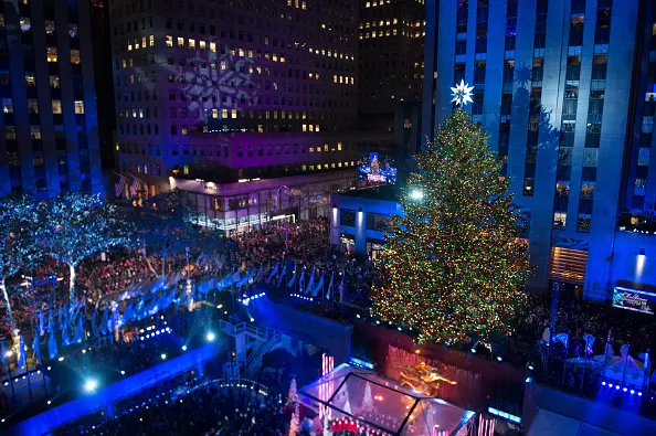 Tree Lights Rockefeller Center Stock Photo - Download Image Now