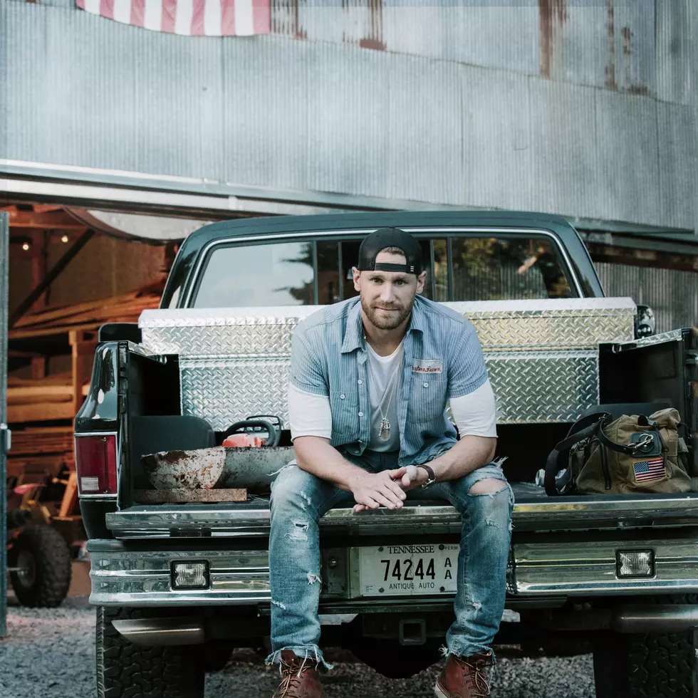 Take GNA’s Music Survey To Meet Chase Rice At Jingle Jam