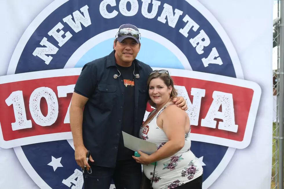 Rodney Atkins Meet and Greet at Countryfest 2017 [Gallery]
