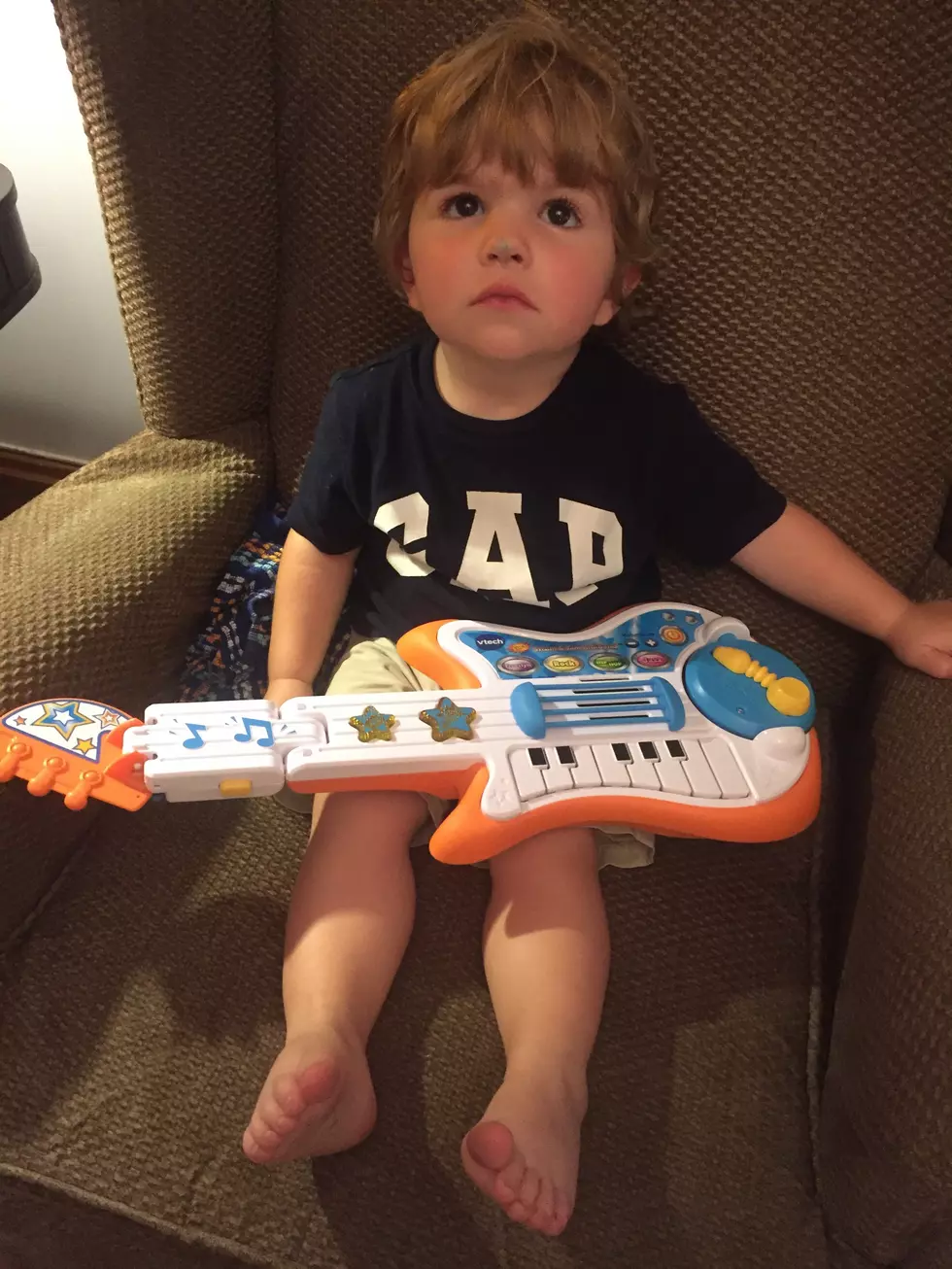 My Little 2 Yr Old Guitar Prodigy
