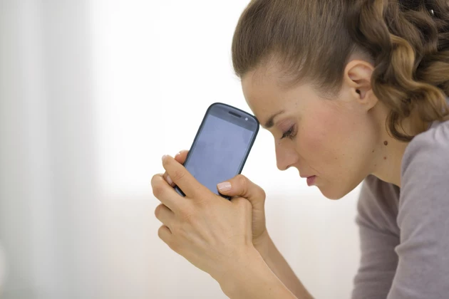 7 Signs Your Addicted To Your Phone