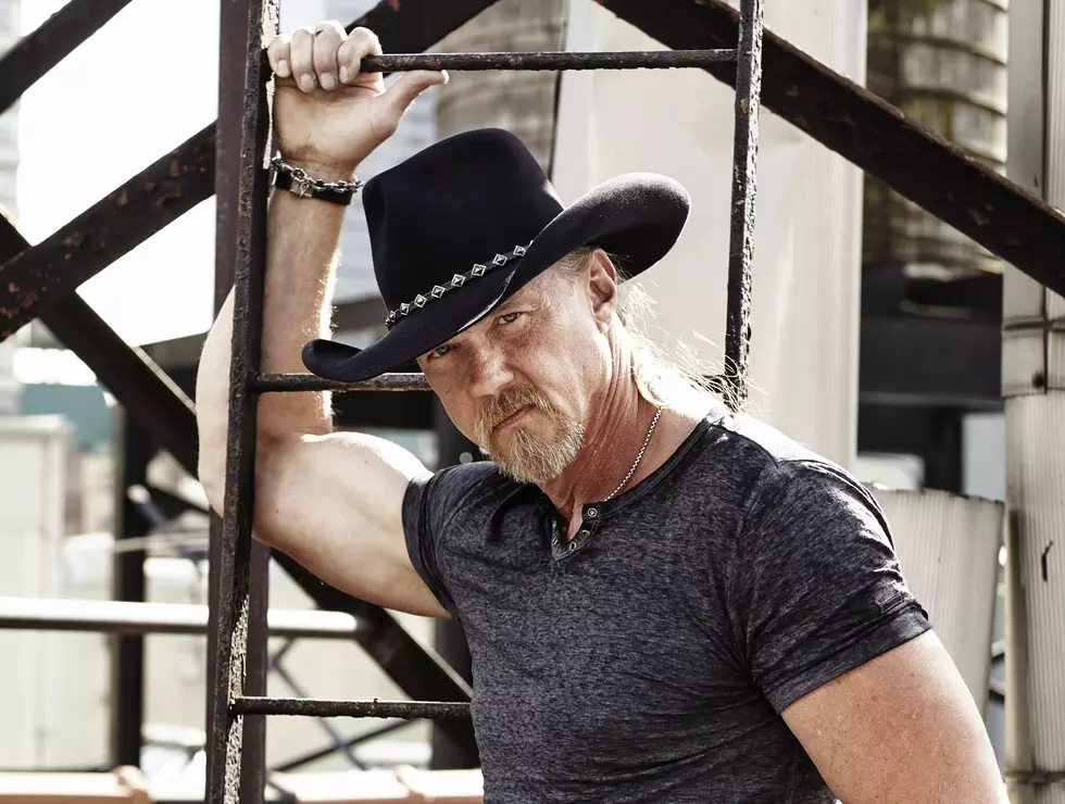 How To Win Trace Adkins Ticket Upgrades Tonight