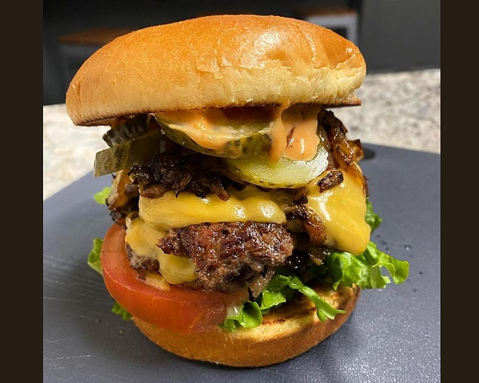 New Ballston Spa Burger Joint Up And Grilling Ground Greatness