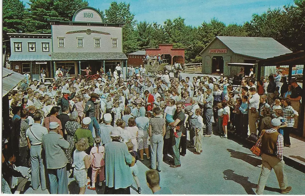 Vintage Photos Show The Great Escape Long Before the Steamin’ Demon
