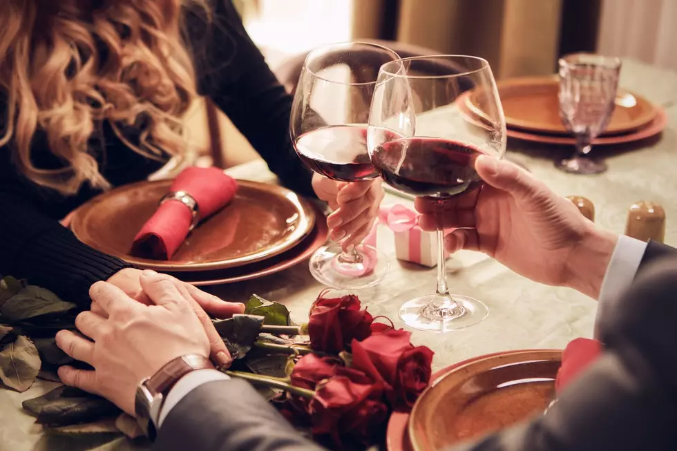 Lakeside Restaurant Is NY's Most Romantic For Valentine's Day