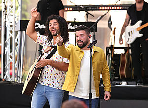 CMA Award Winners Dan + Shay Announce Upstate New York Concert