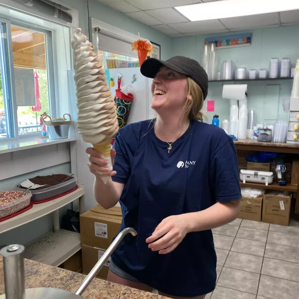Cobleskill Diner Ice Cream, biggest ice cream cone in Upstate NY, 518news, 518-news, cobleskill diner ice cream cones