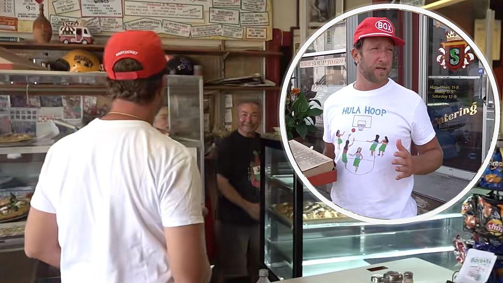 Portnoy Loves Iconic Pizza Spot in Albany, ‘It’s About the People!’