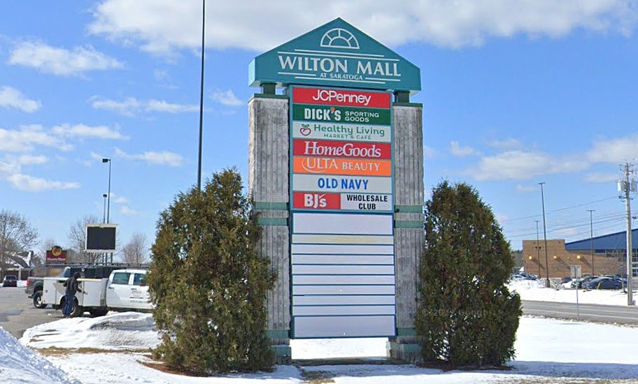 Wilton Mall