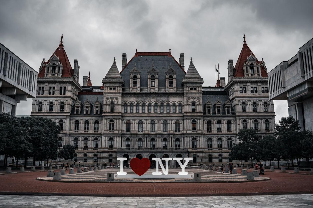 Find Out What Haunts New York's Capitol Building With Ghost Tour