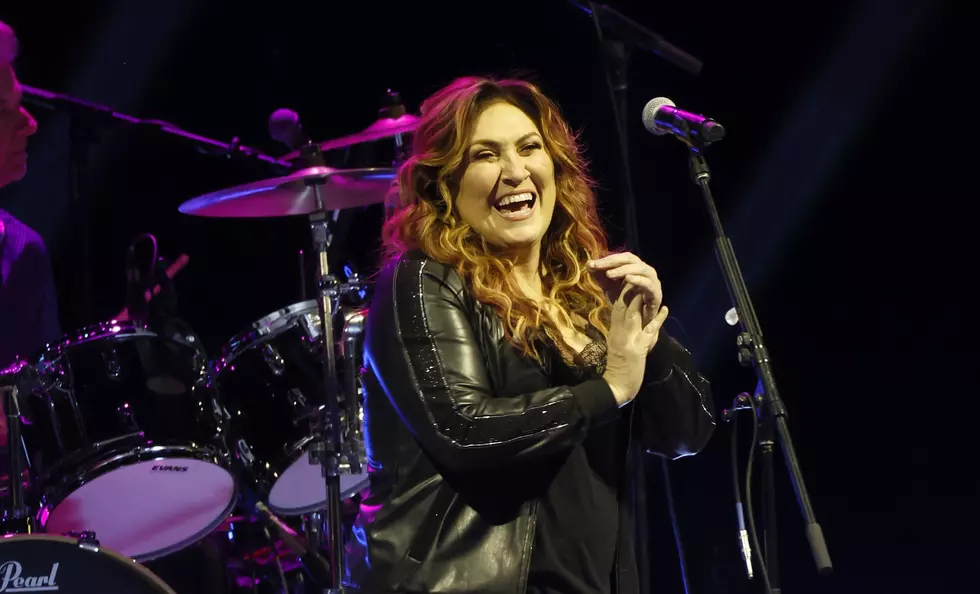 Jo Dee Messina