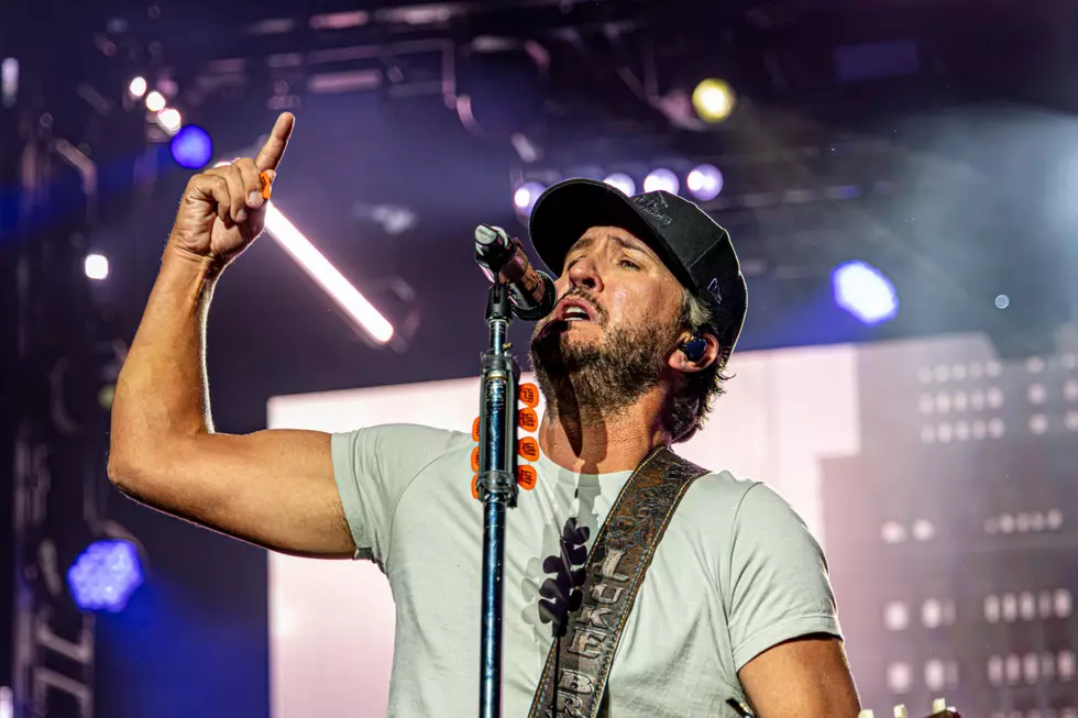 GNA Hotshots: See Photos Of Luke Bryan’s Word On the Street Tour At SPAC