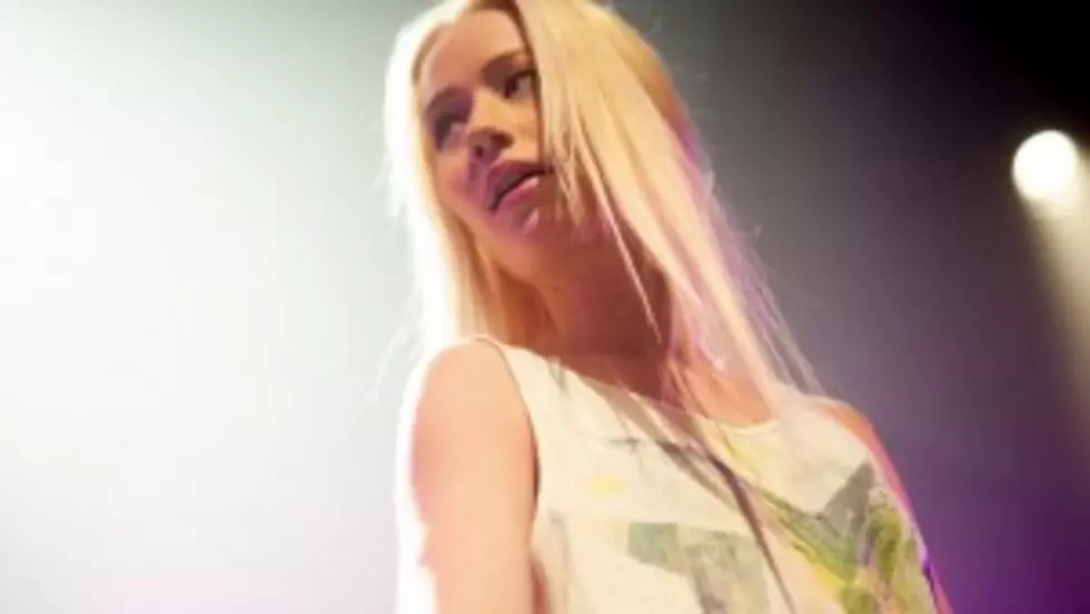 Iggy Azalea&#8217;s &#8220;Murda Bizness&#8221; Video Set To Premiere in May