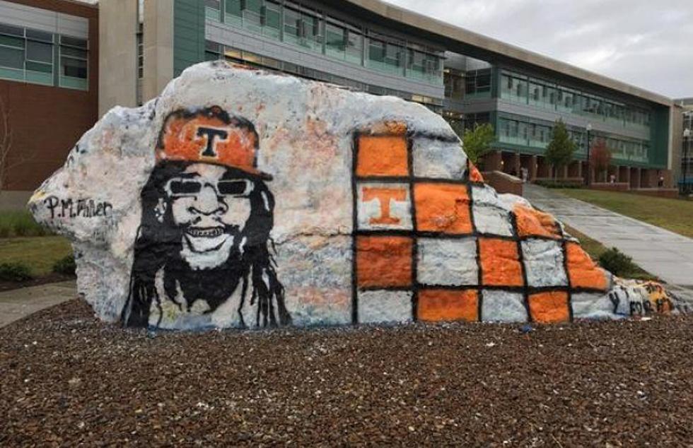 Lil Jon Gives A Semi-Inspirational Pep Talk To A Tennessee Football Team