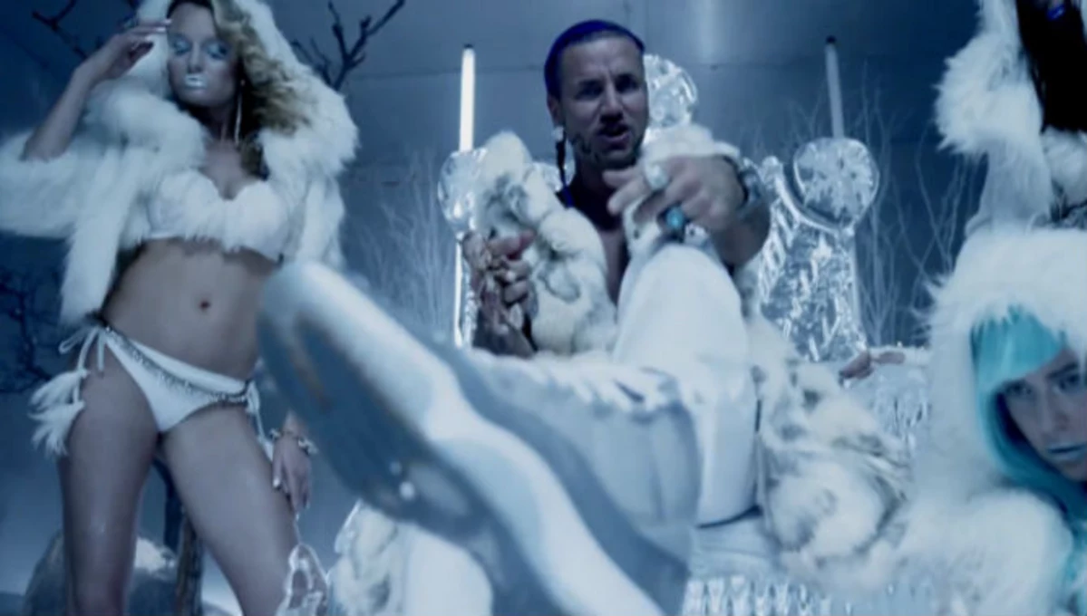 RiFF RAFF Sits On A Ice Throne In “Tip Toe Wing In My Jawwdinz” Video - XXL