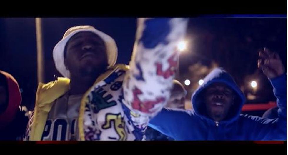 Money Makin Nique And Johnny Cinco Kick Back In “Run It Up” Video