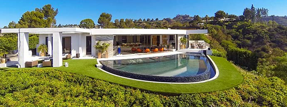 Jay Z And Beyonce Might Be Close To Buying This Baller $85 Million Mansion