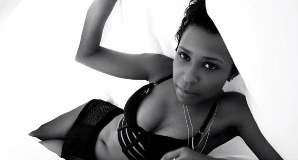 Dej Loaf Shows a Different Side in “Me U & Hennessy” Video