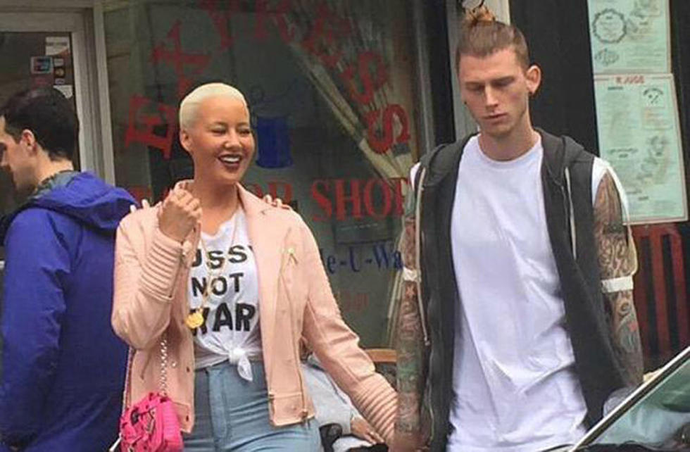 Machine Gun Kelly and Amber Rose May Be Dating