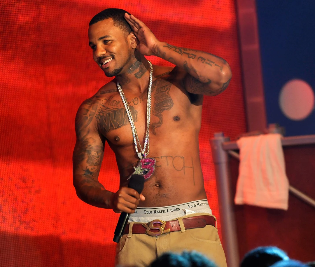 Chris Brown Got a Tattoo of the Venus de Milo on His Head | GQ