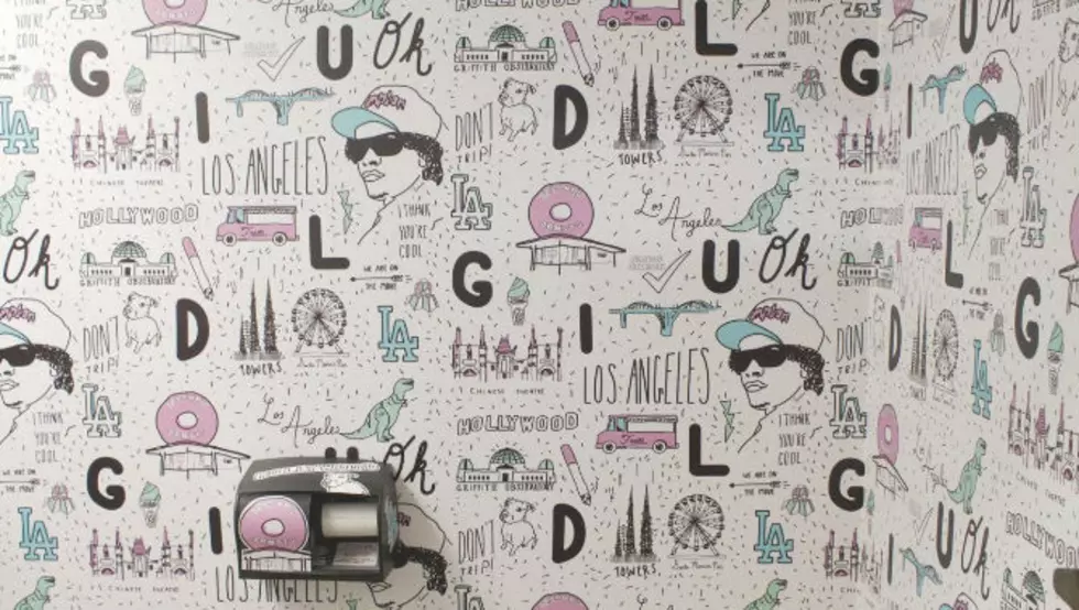 ‘Straight Outta Compton’ Wallpaper Pays Tribute to the West Coast