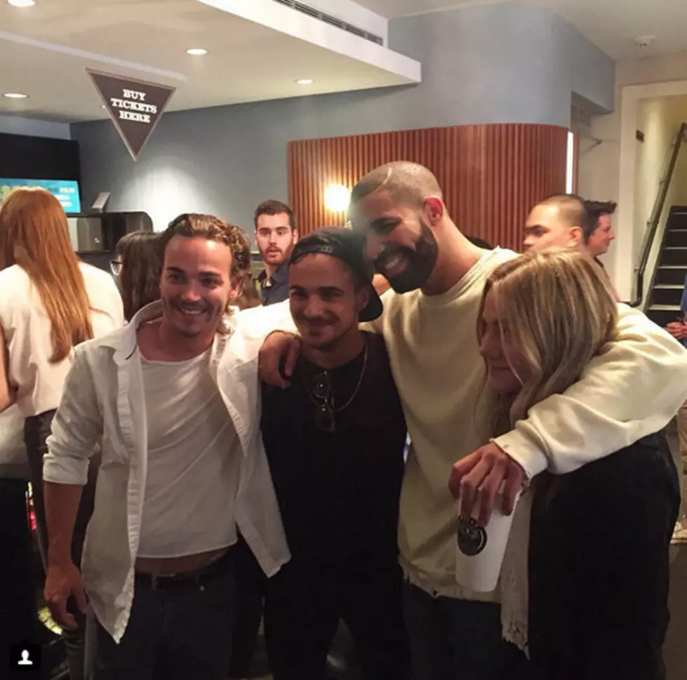 Drake Reunites With His &#8216;Degrassi&#8217; Crew