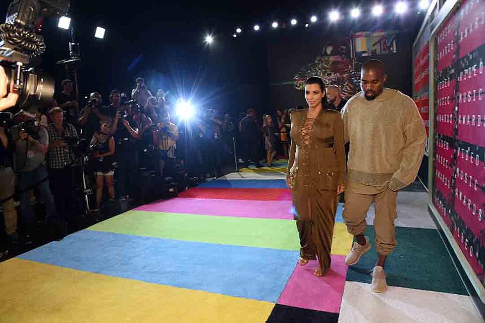Kanye West’s Reactions at the MTV VMAs Are Hilarious