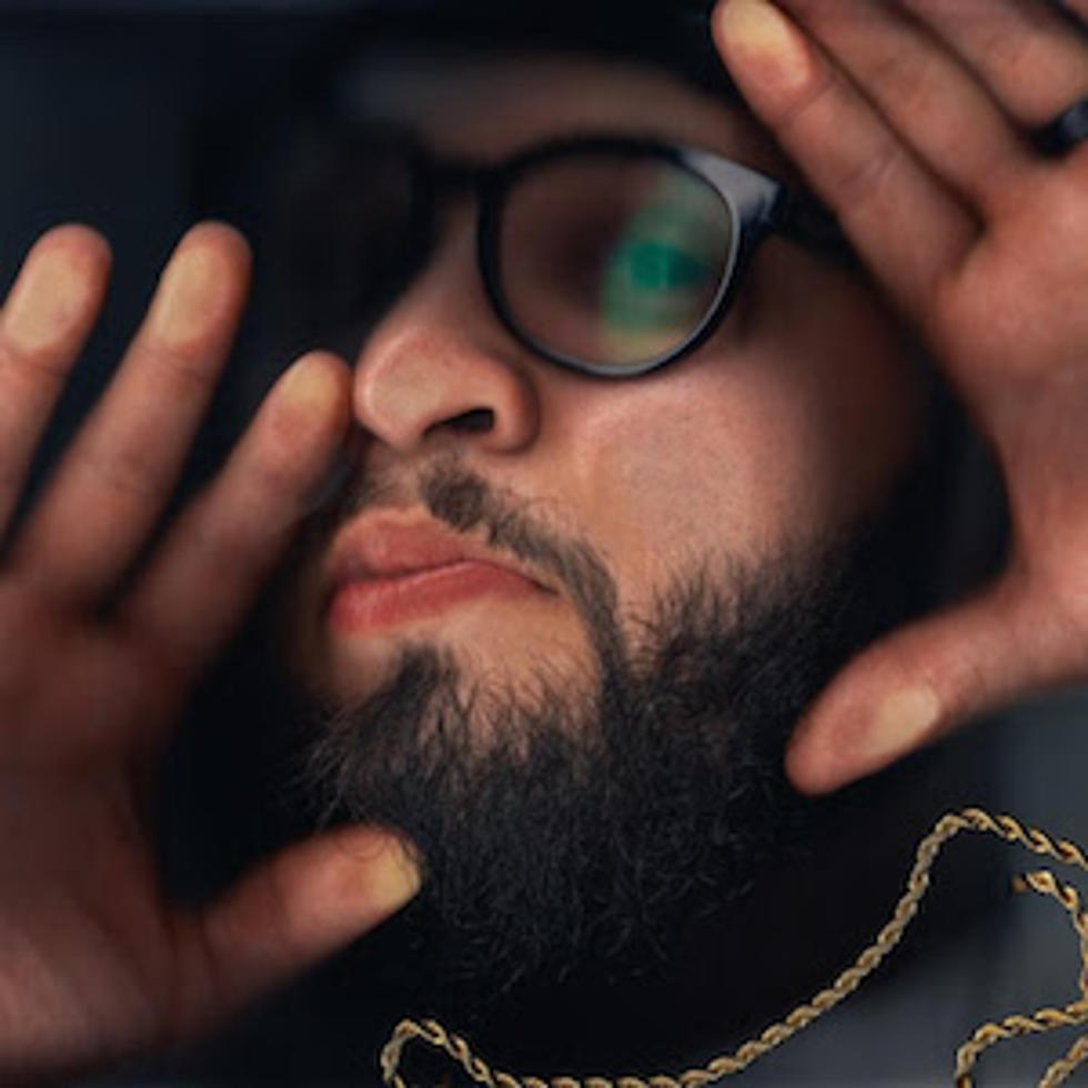 Listen to Andy Mineo, "Know That's Right"