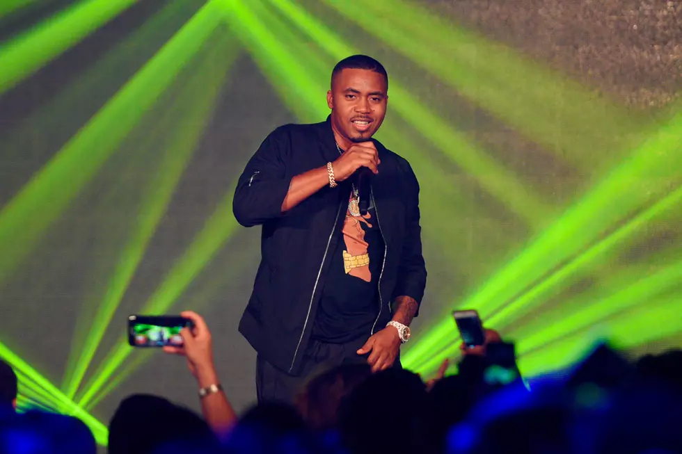 Nas Struggles Through Performance in Las Vegas