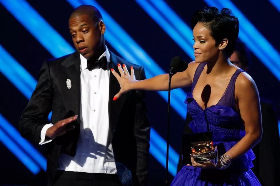 Rihanna’s Ex-Publicist Apologizes for Starting Jay Z Rumor