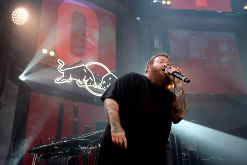 Action Bronson Leaves Stage During Performance