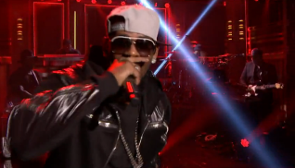 R. Kelly Performed Four Songs on 'The Tonight Show'