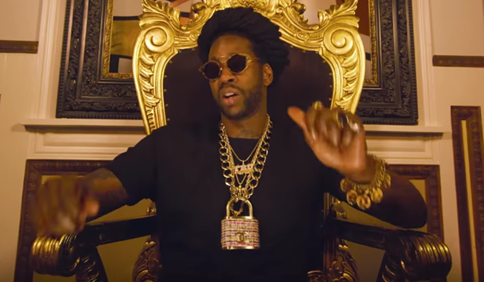 2 Chainz and Jeezy Party in Style in ‘BFF’ Video