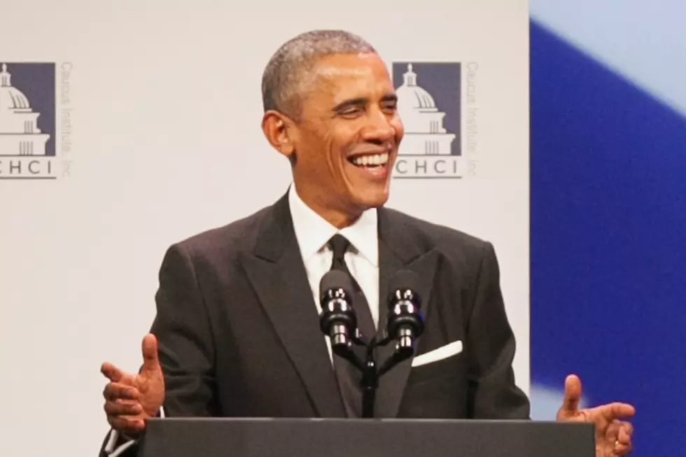 Watch President Obama Sing “Hotline Bling”