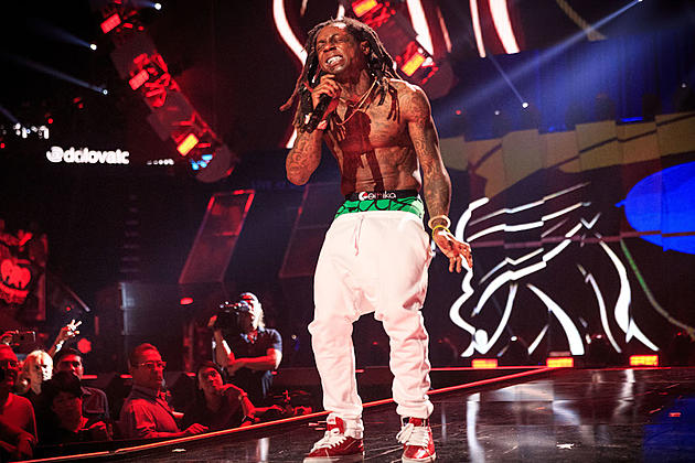 Lil Wayne Hit With Nearly $900,000 Tax Lien