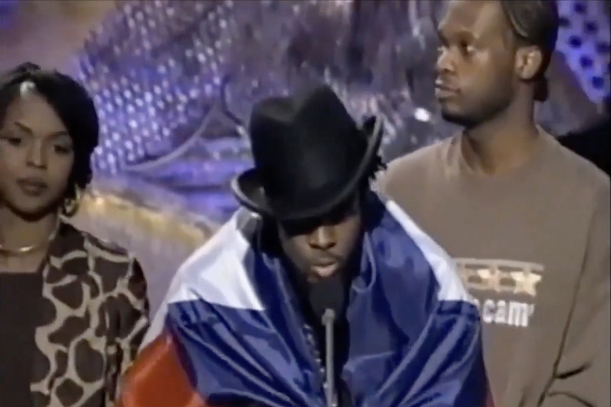 Fugees Win Best Rap Album at 1997 Grammys - Today in Hip-Hop - XXL