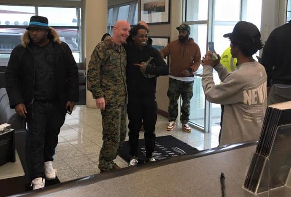 Lil Wayne Stops His Plane to Thank Military Members