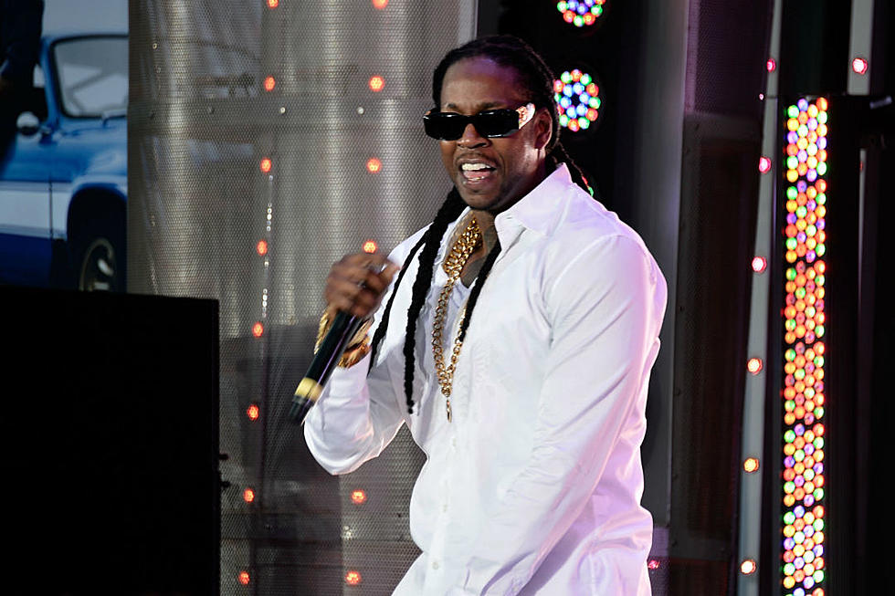 2 Chainz Rocks $38,000 Kobe Bryant Hat