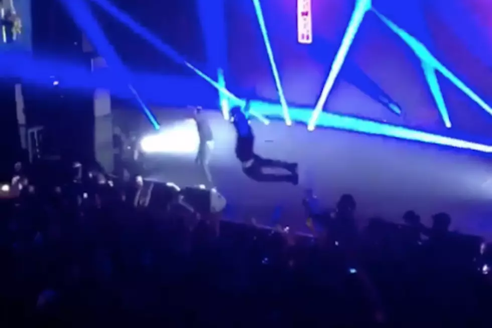 Desiigner Elbow Drops Into Crowd While Performing