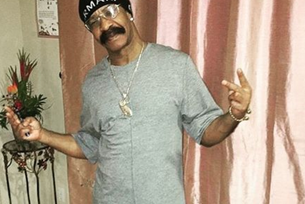 14 Pics That Suggest Drake's Dad Might Be More Popular Than Him