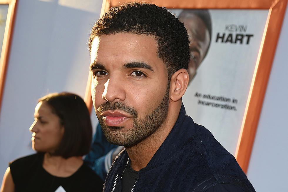 Drake’s “One Dance” Becomes His First No. 1 Song in the U.S.