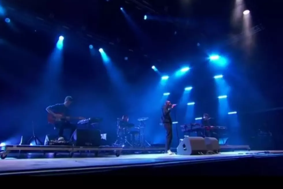 Vince Staples Performs "Timeless" with James Blake at Glastonbury 2016