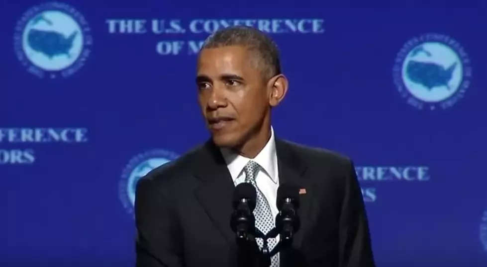 President Obama Sings Drake's "One Dance"