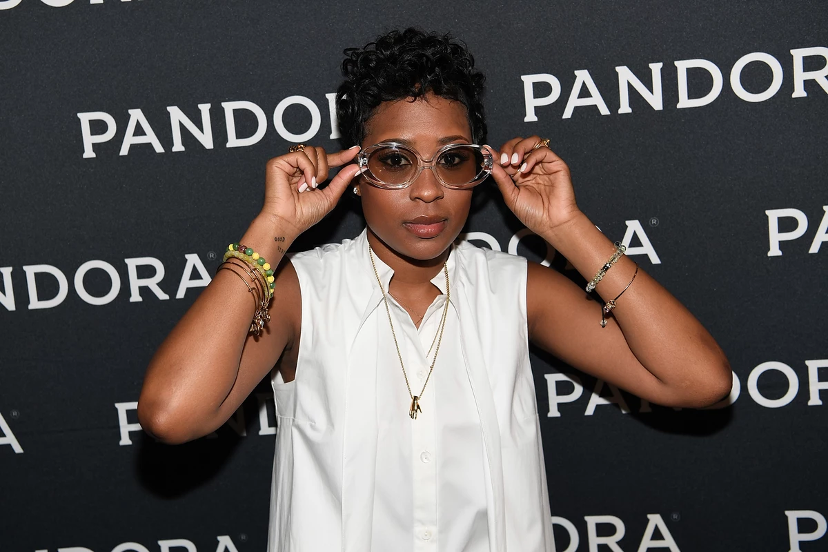 She is also one of the sexiest women alive. dej loaf sexy, dej loaf hot ,.....