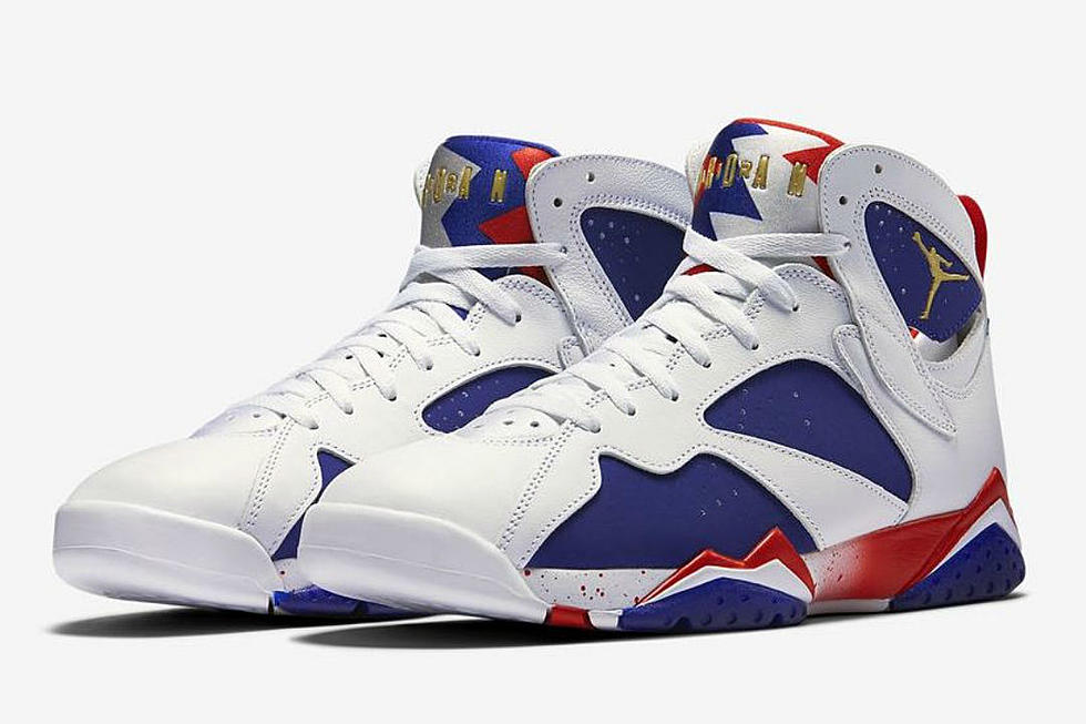 Top 5 Sneakers Coming Out This Weekend Including Air Jordan Retro High OG, Nike Air Trainer SC High and More 