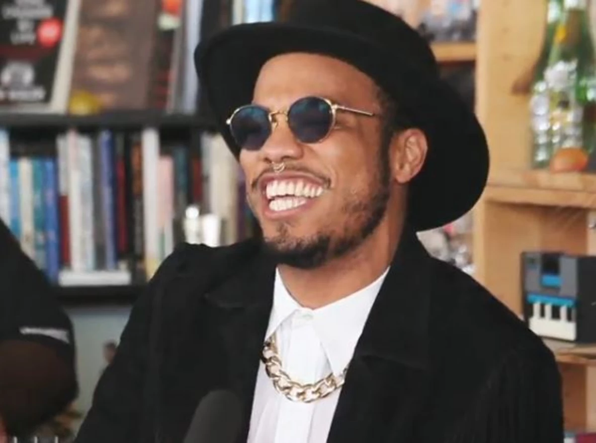 Anderson .Paak Performs Four Songs for NPR's Tiny Desk Concert - XXL