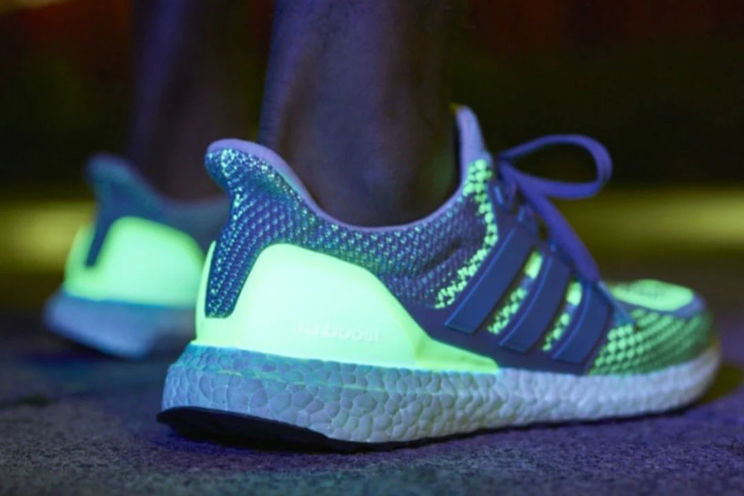 adidas pure boost glow in the dark