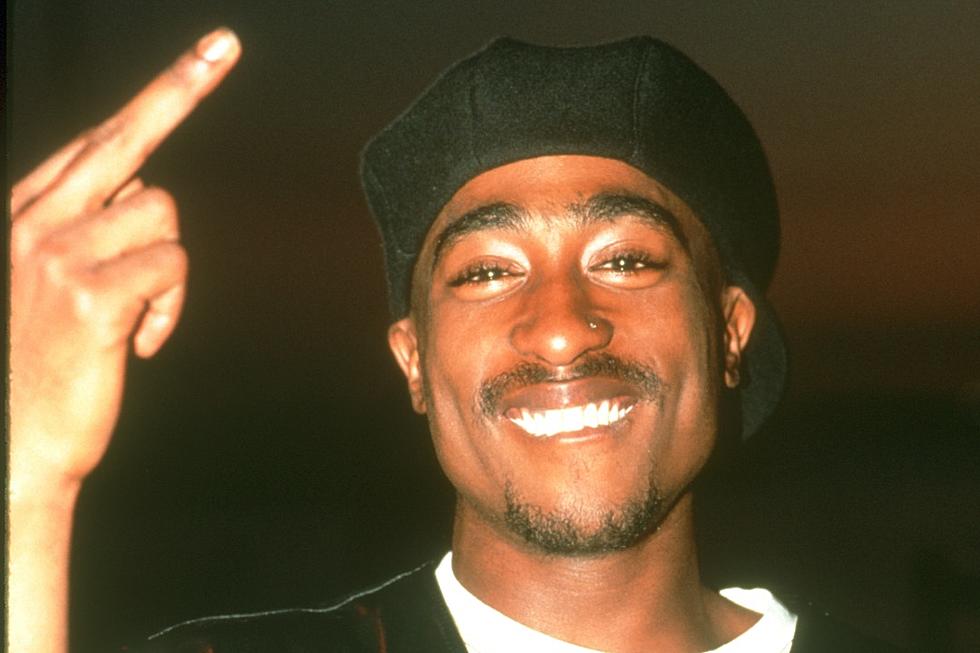 ‪Tupac Shakur to Be Inducted at 2017 Rock and Roll Hall of Fame Ceremony‬