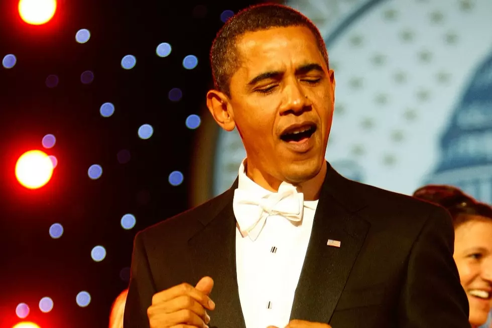 President Obama Dances to Drake's 'Hotline Bling'