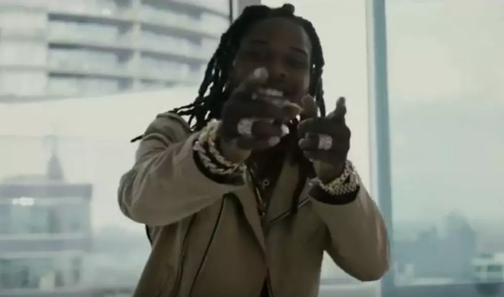 Fetty Wap Flexes in 'Island on My Chain' Video